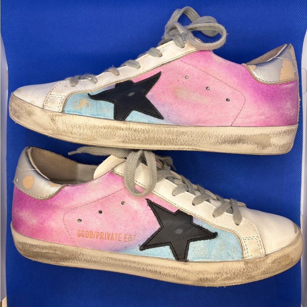 Authentic golden goose superstars tie dye color size 37